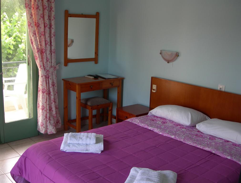ذيسْخا Villa Karmar Hotel Apartments المظهر الخارجي الصورة