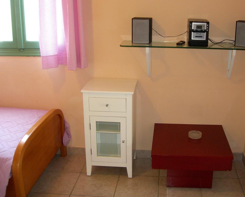 ذيسْخا Villa Karmar Hotel Apartments المظهر الخارجي الصورة